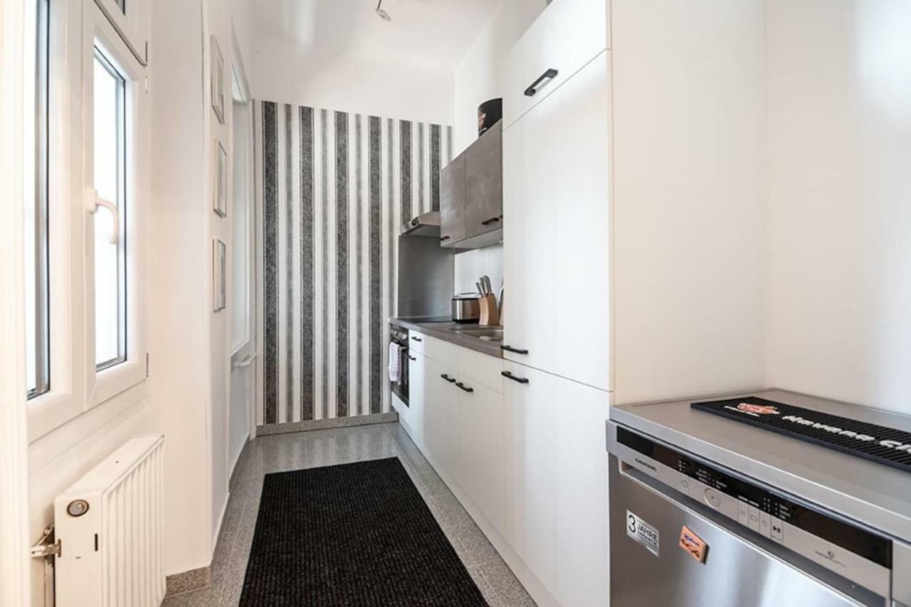 Sophies Place Yppenplatz - Imperial Lifestyle City Apartments Vienna Parking 외부 사진